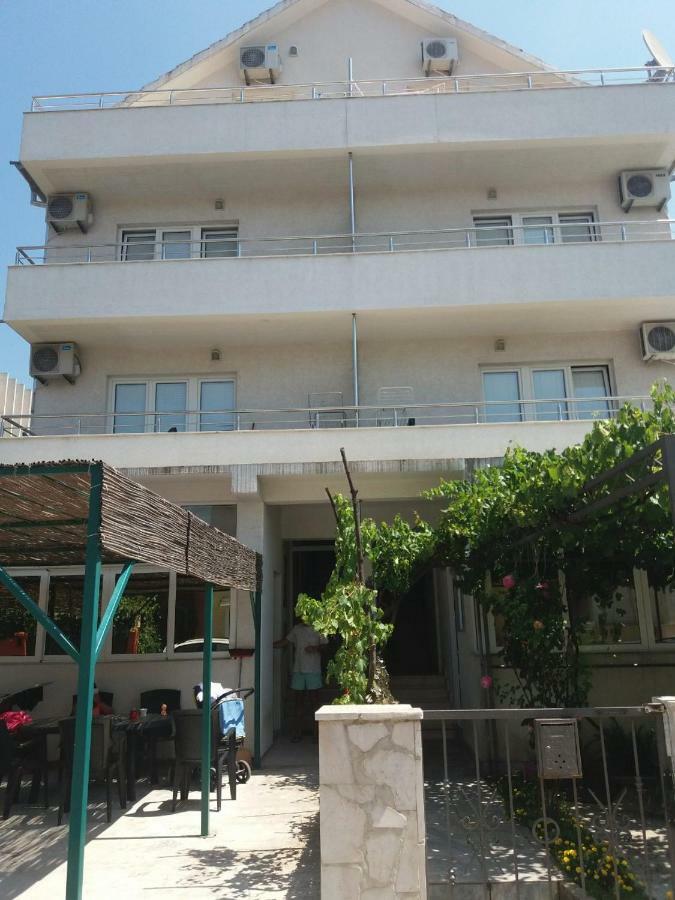 Mona&Mike Apartments Τίβατ Εξωτερικό φωτογραφία